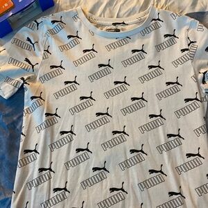Females Puma shirt size L(14-16) Worn a a handful of times